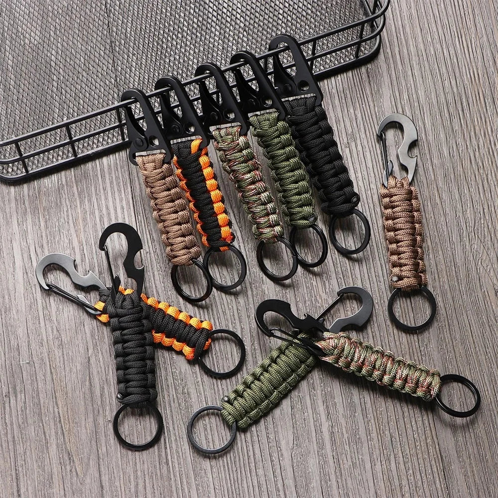 Multifunctionele Karabijn van zinklegering met militair paracord, 13 cm lang, perfect voor outdooractiviteiten zoals bergbeklimmen, kamperen, en noodgevallen.